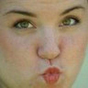 Meet your Posher, Amie